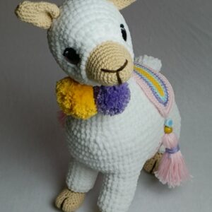 gehäkeltes Lama in weiss